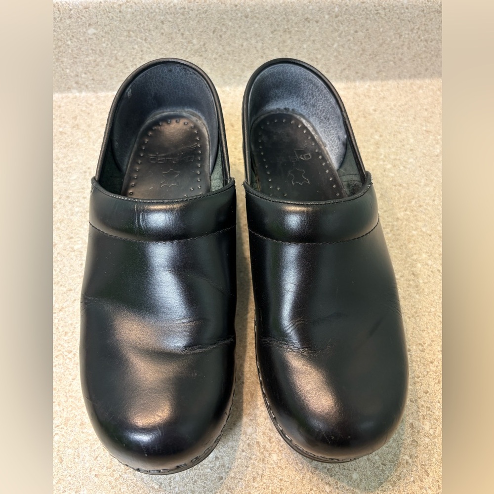 Dansko Black Textured Sole